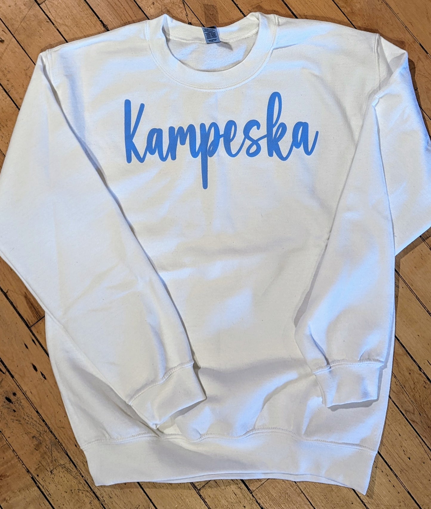 Kampeska Crew Neck