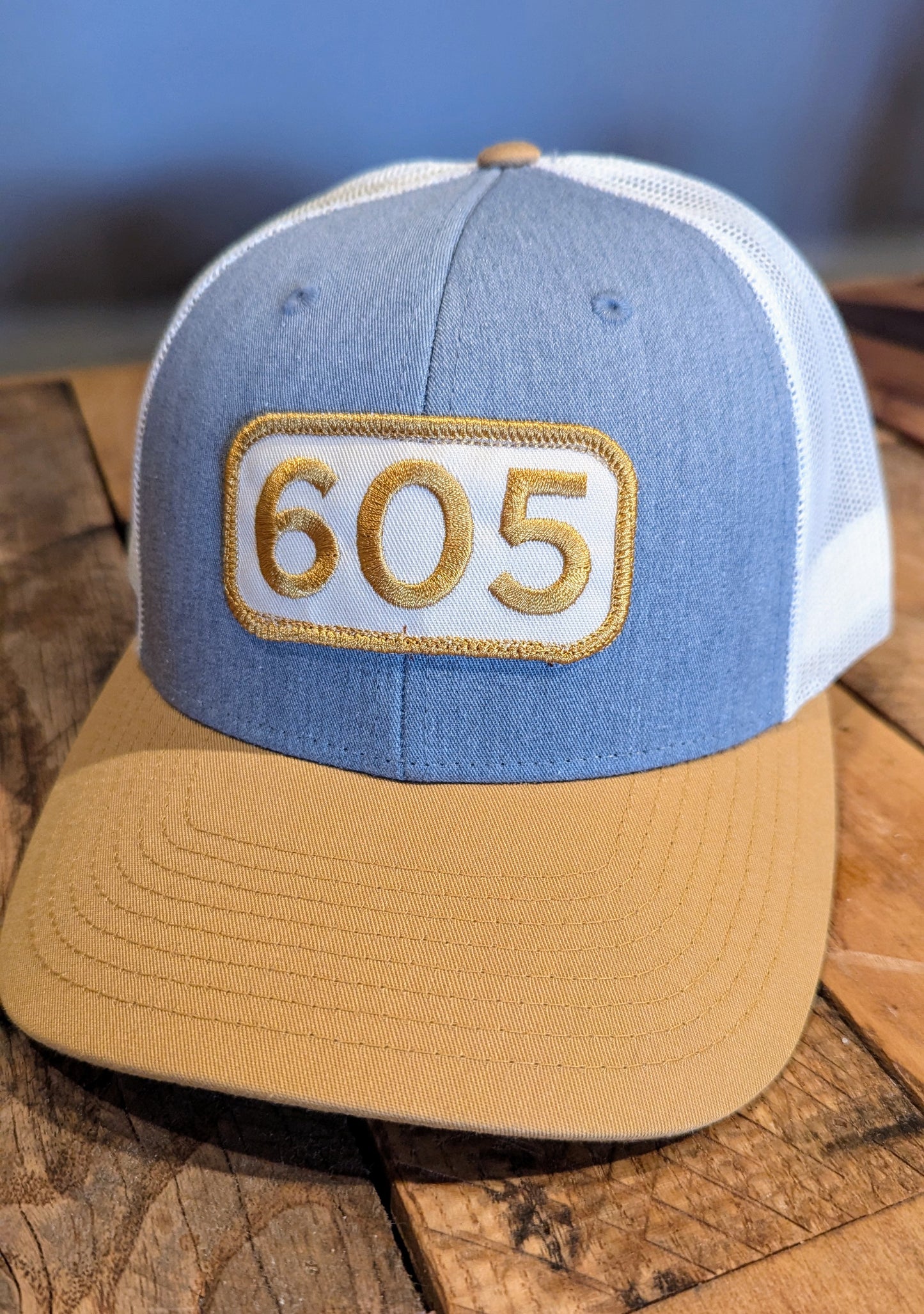 605 Snapback Trucker